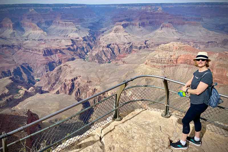 Grand Canyon South Rim Tours from Phoenix & Scottsdale DETOURS - Happy Guest